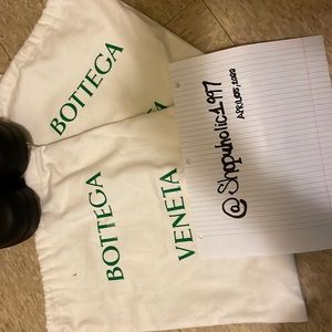 Bottega Veneta black rain puddle boots .size 41 . Worn twice